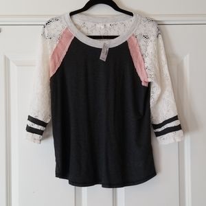 NWT Cute Maurices shirt